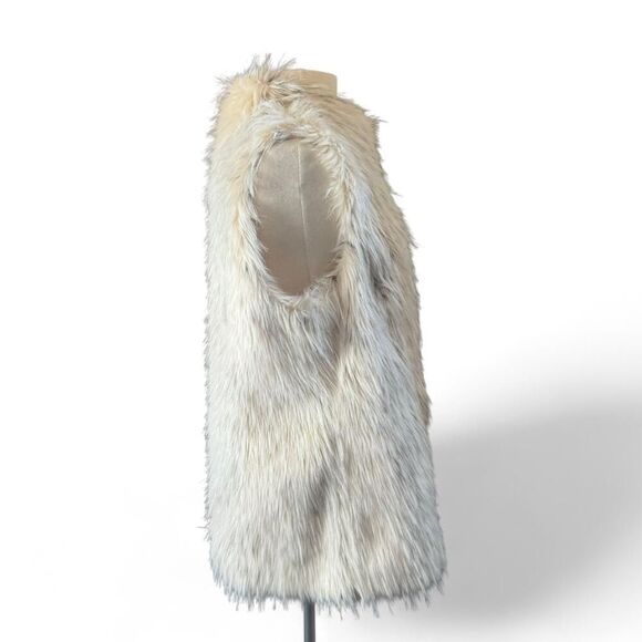 Rachel Zoe Women’s Faux Fur Vest Ivory Cream Sleeveless hook closure Size L - Picture 5 of 8